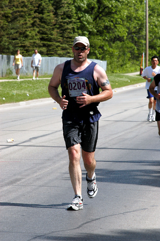 215-220 pound on the Manitoba Marathon in 2005 about mile 20 - finished in 4 hrs 15 min
